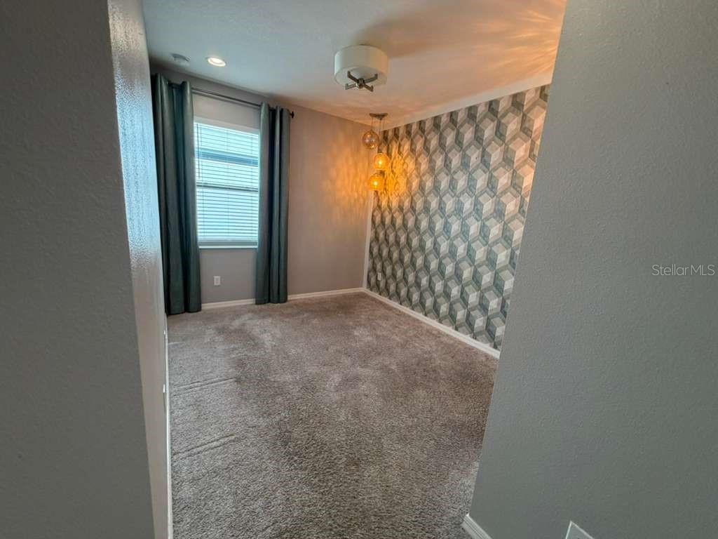 Image 28 of 37 For 1301 Clear Brook Pl