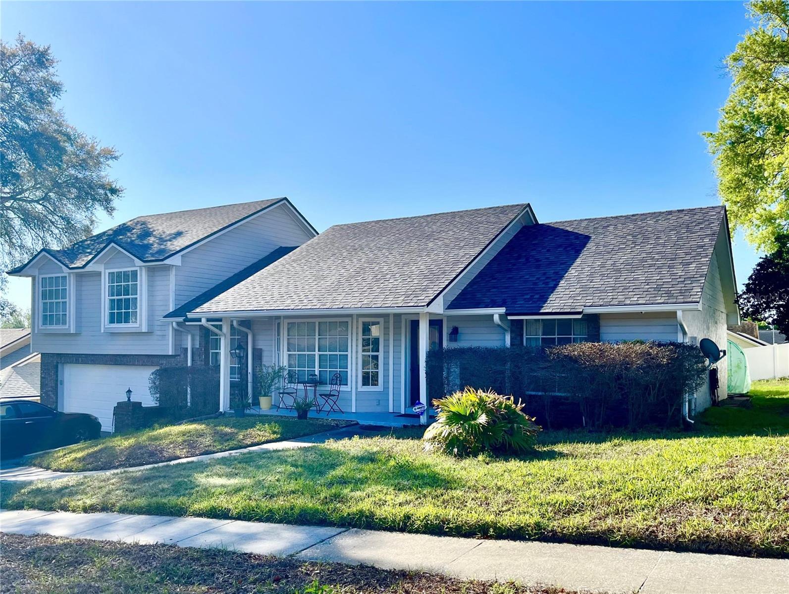 Image 2 of 18 For 9120 Queen Elizabeth Court