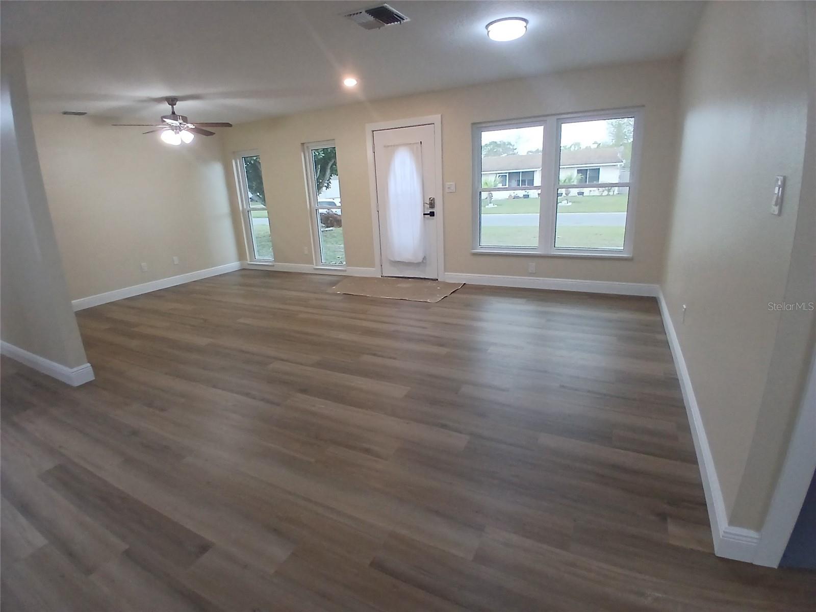 Image 2 of 18 For 181 Guaymas Drive