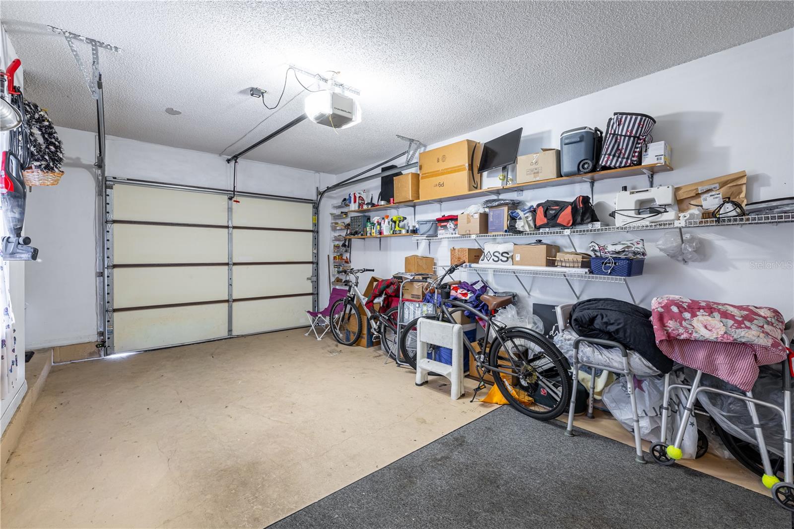 Image 13 of 36 For 2104 Winslow Drive