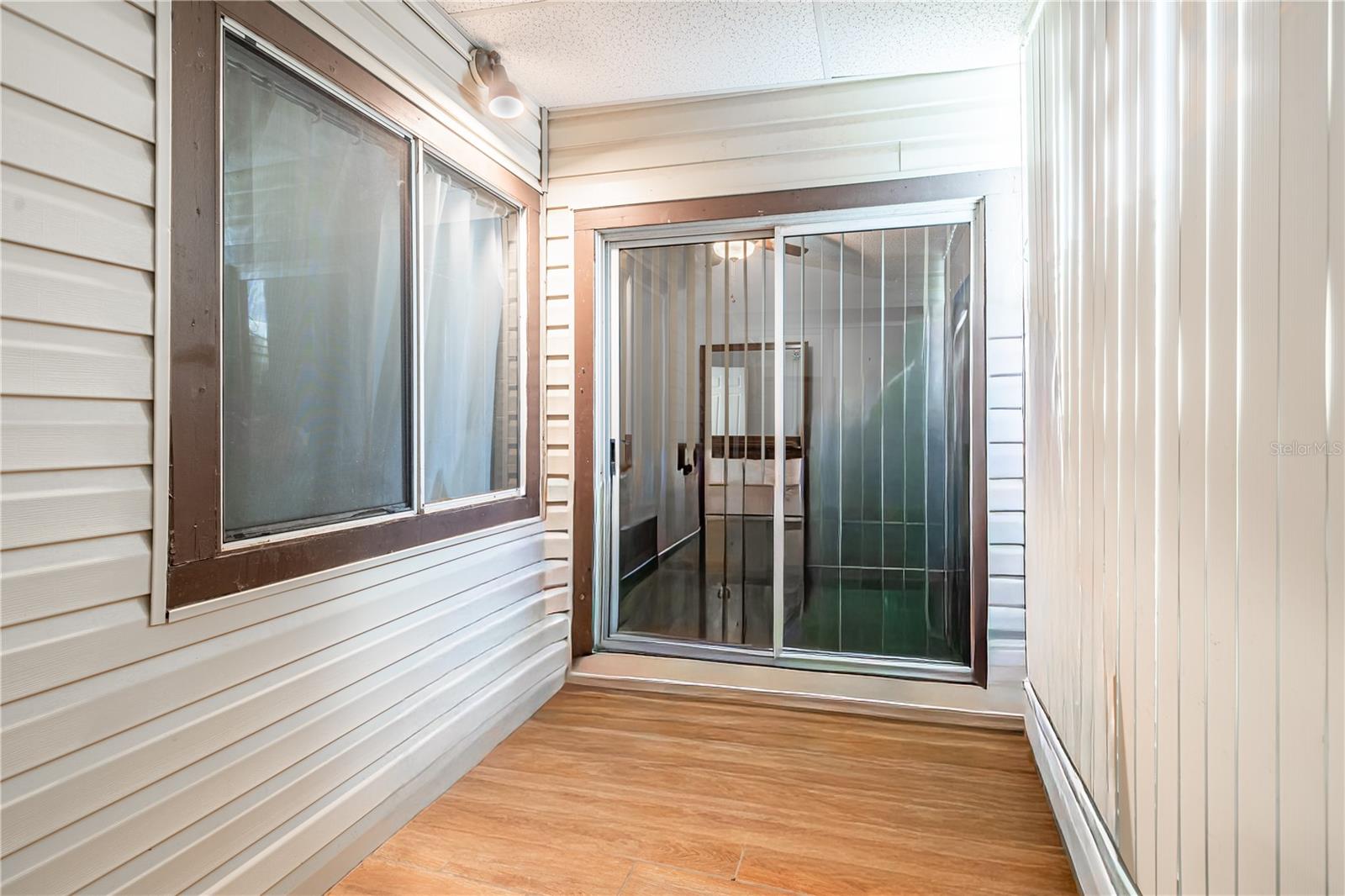 Image 20 of 36 For 2104 Winslow Drive