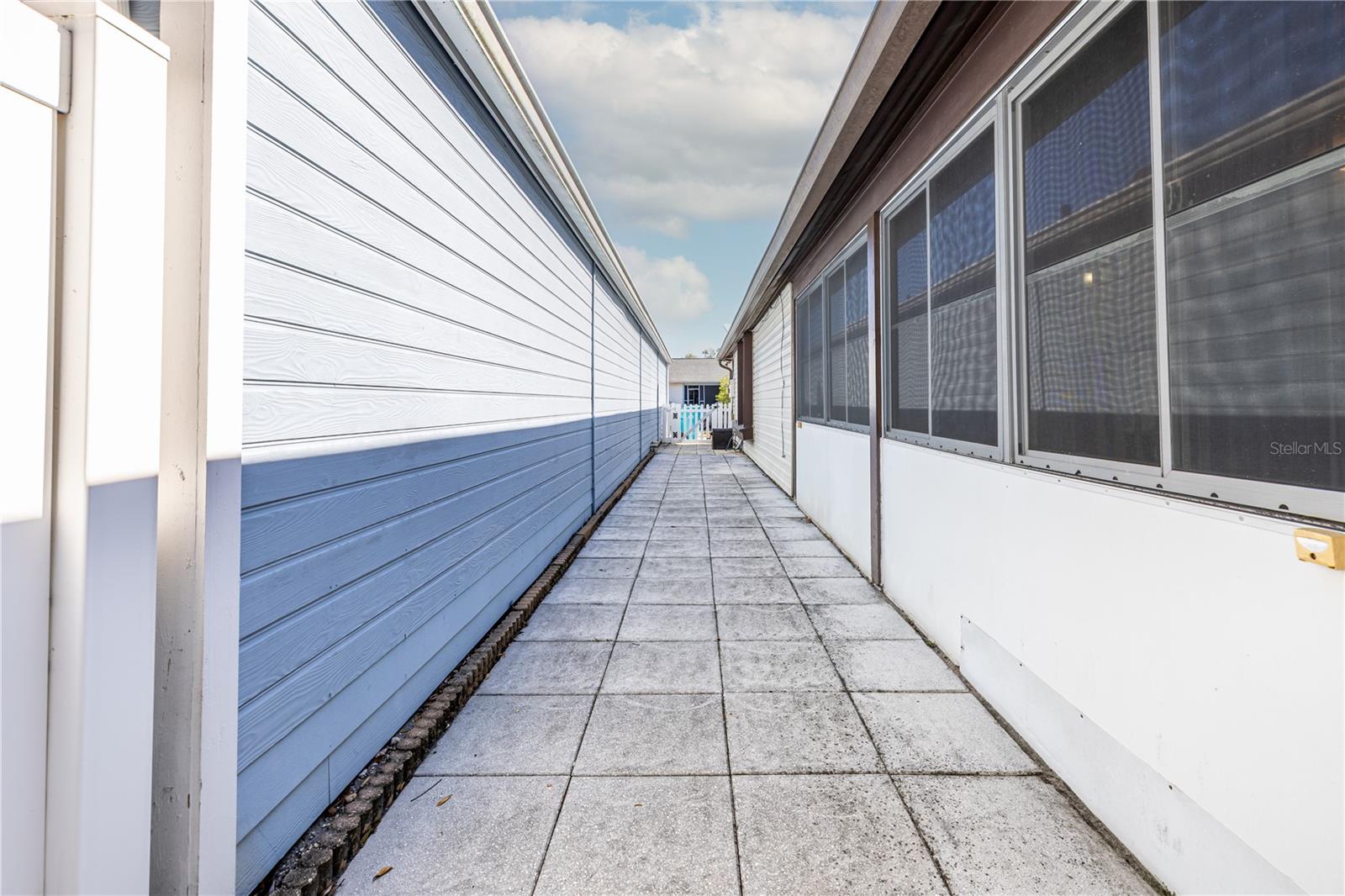 Image 32 of 36 For 2104 Winslow Drive