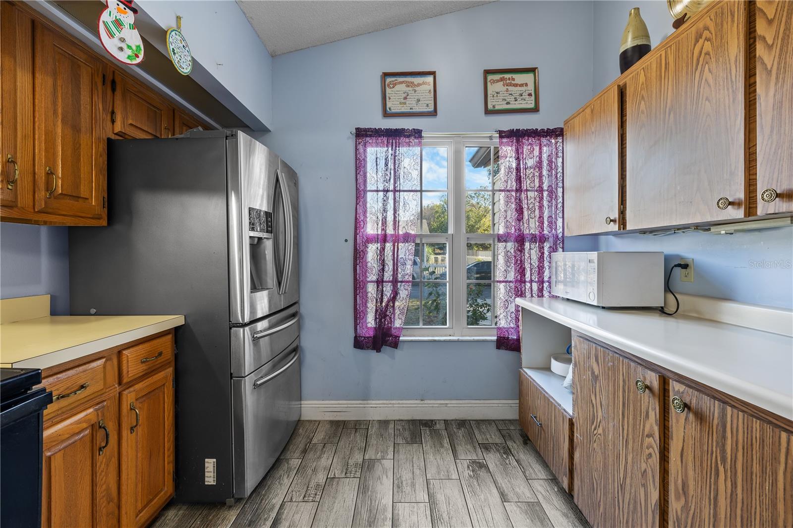 Image 7 of 36 For 2104 Winslow Drive