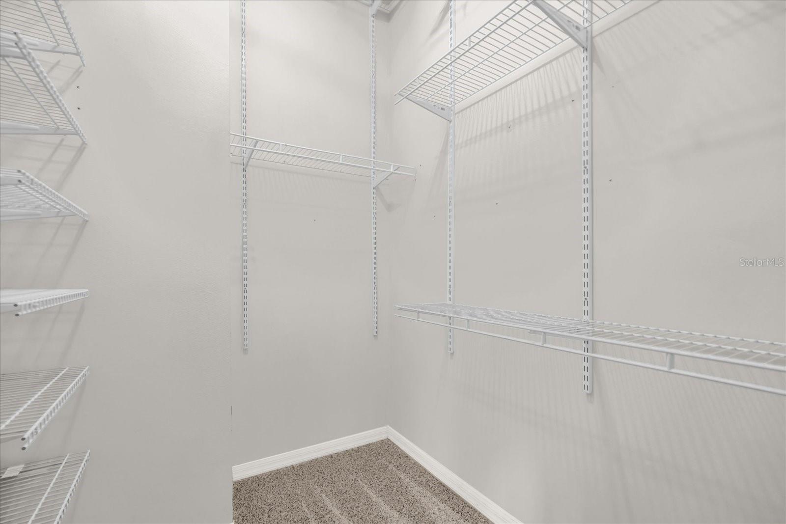 Image 22 of 36 For 7123 Red Lantern Drive