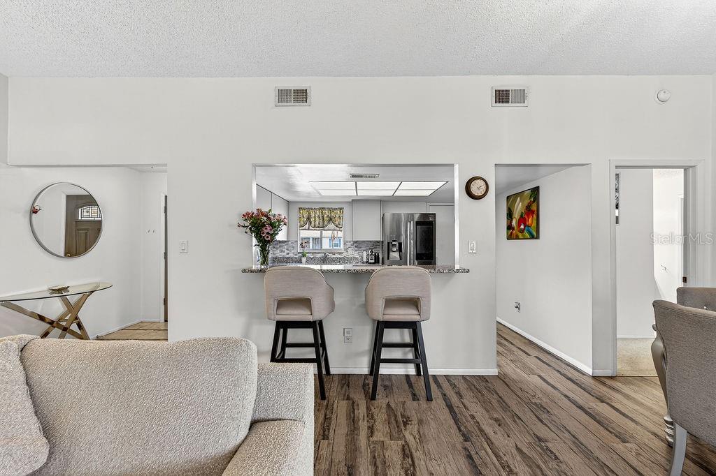 Image 16 of 56 For 11520 Saddlebow Lane