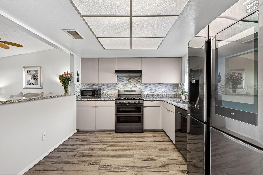 Image 18 of 56 For 11520 Saddlebow Lane