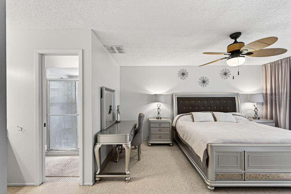 Image 21 of 56 For 11520 Saddlebow Lane