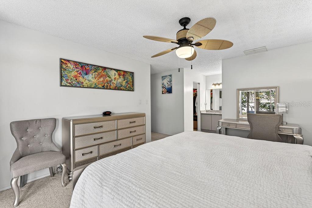 Image 22 of 56 For 11520 Saddlebow Lane