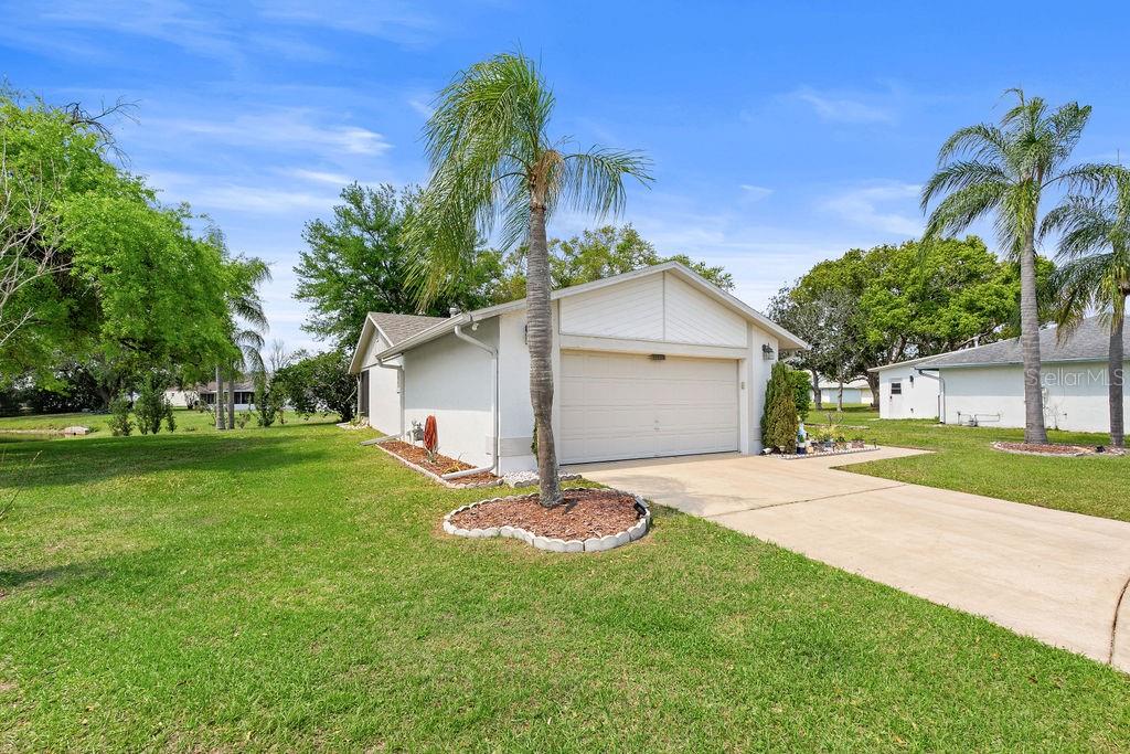 Image 36 of 56 For 11520 Saddlebow Lane