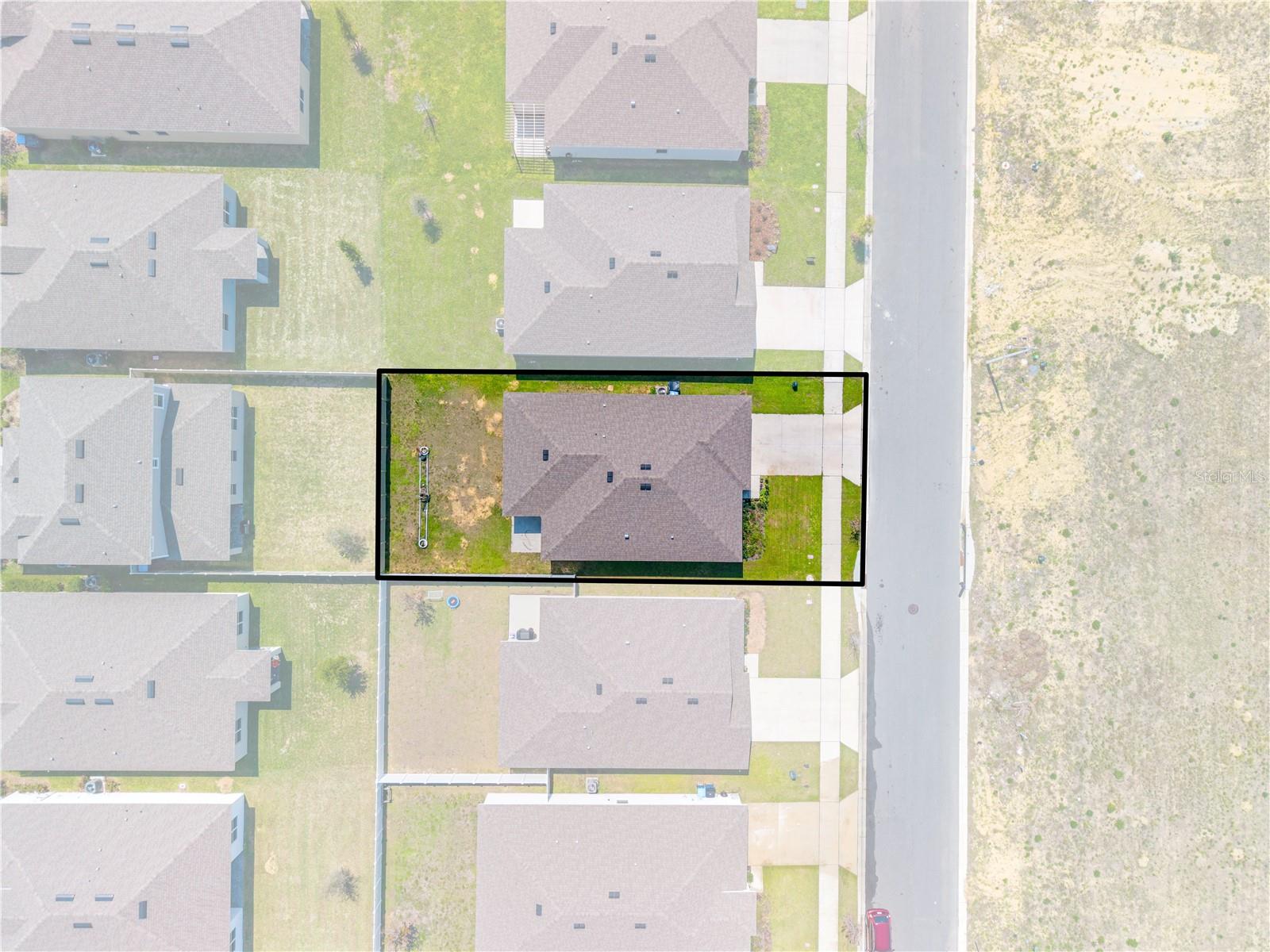 Image 23 of 25 For 425 Silver Palm Drive