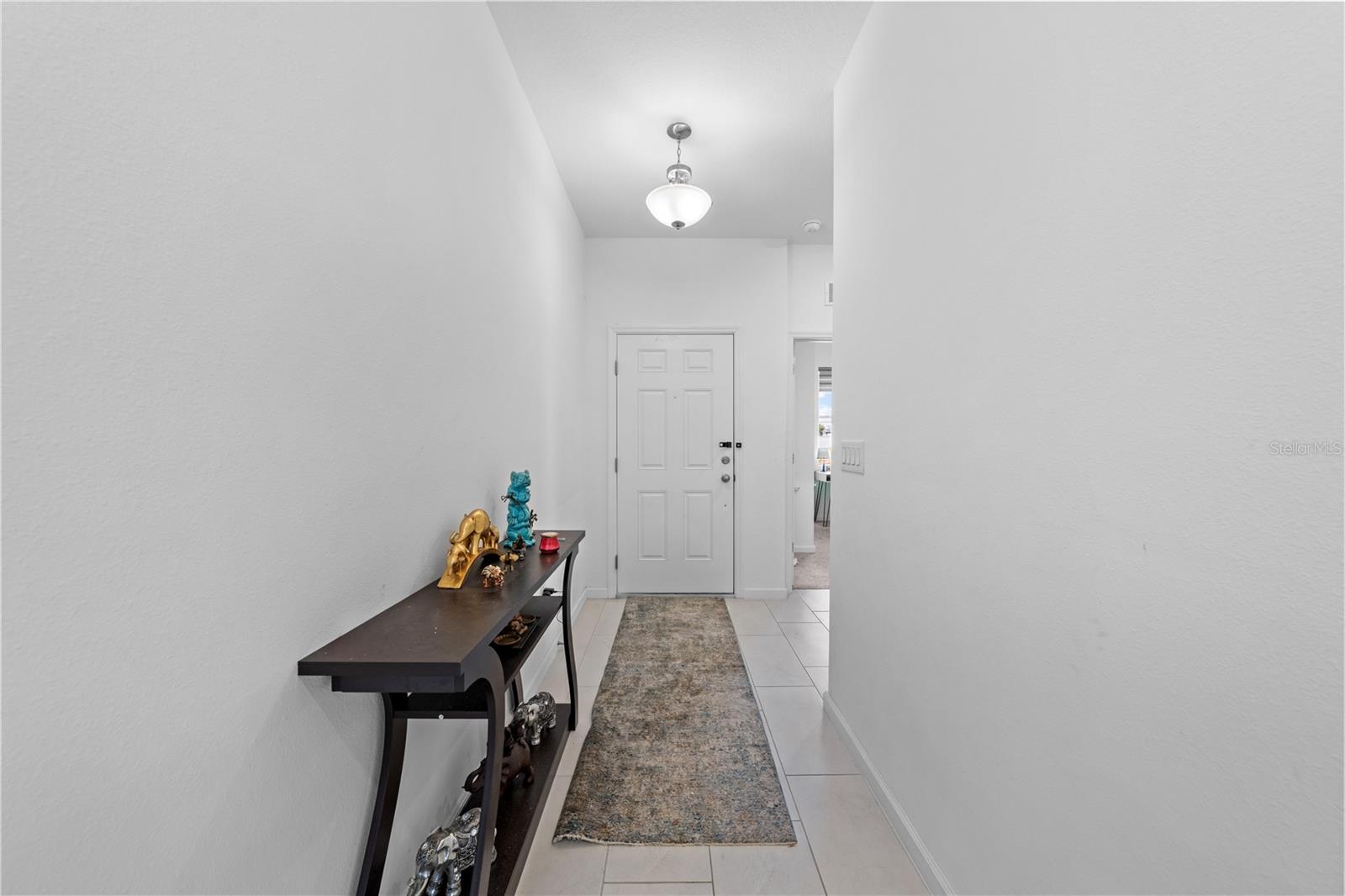 Image 8 of 25 For 425 Silver Palm Drive