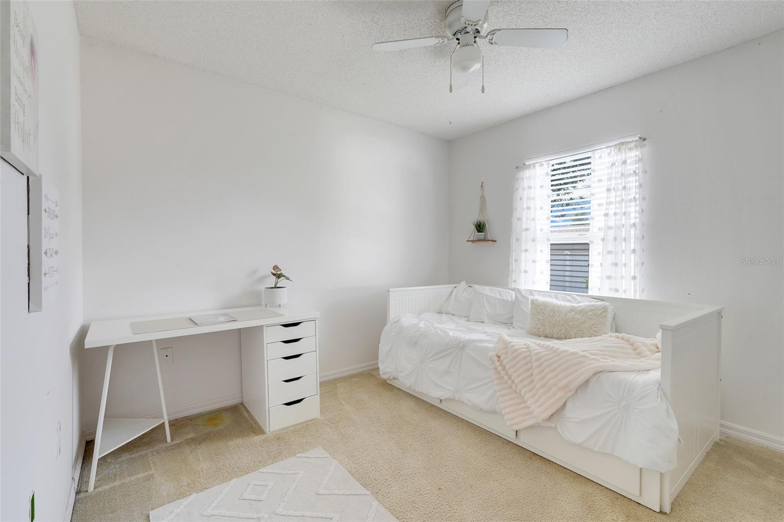 Image 19 of 26 For 902 Cannes Drive