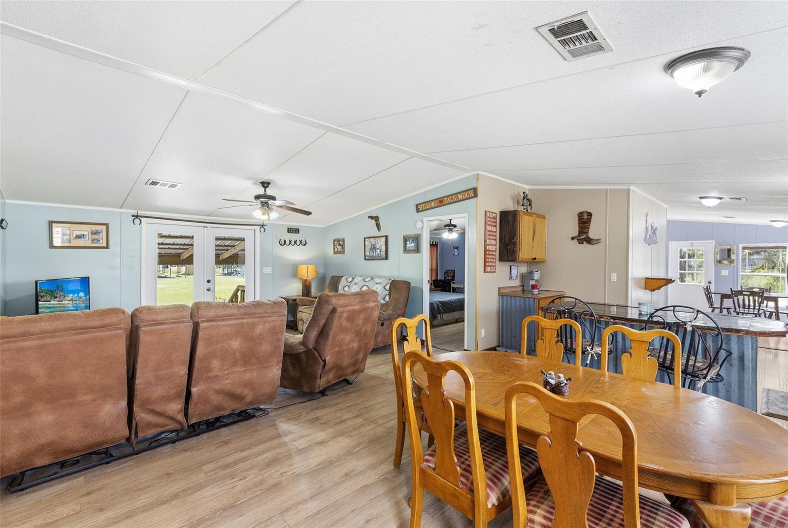 Image 10 of 42 For 3591 Canoe Creek Road