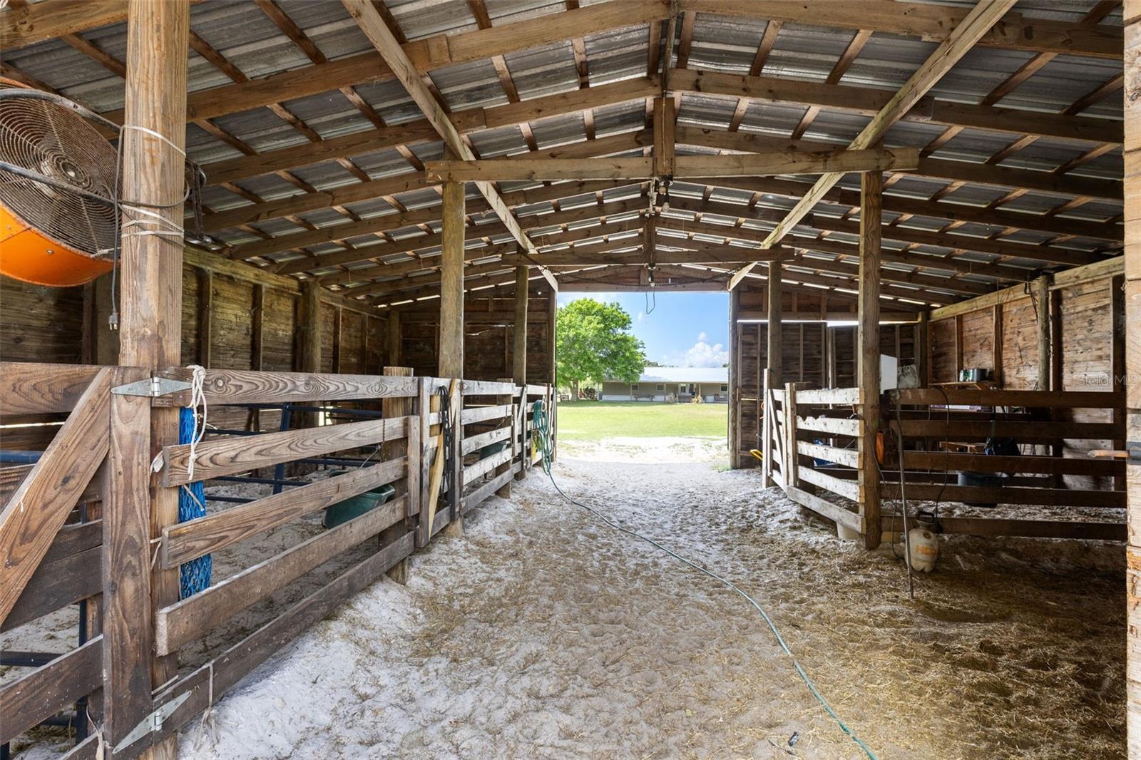 Image 30 of 42 For 3591 Canoe Creek Road