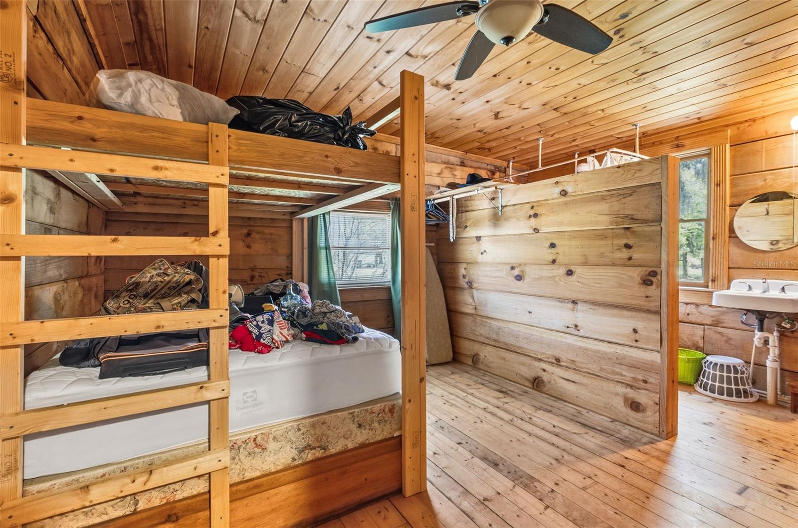 Image 34 of 42 For 3591 Canoe Creek Road