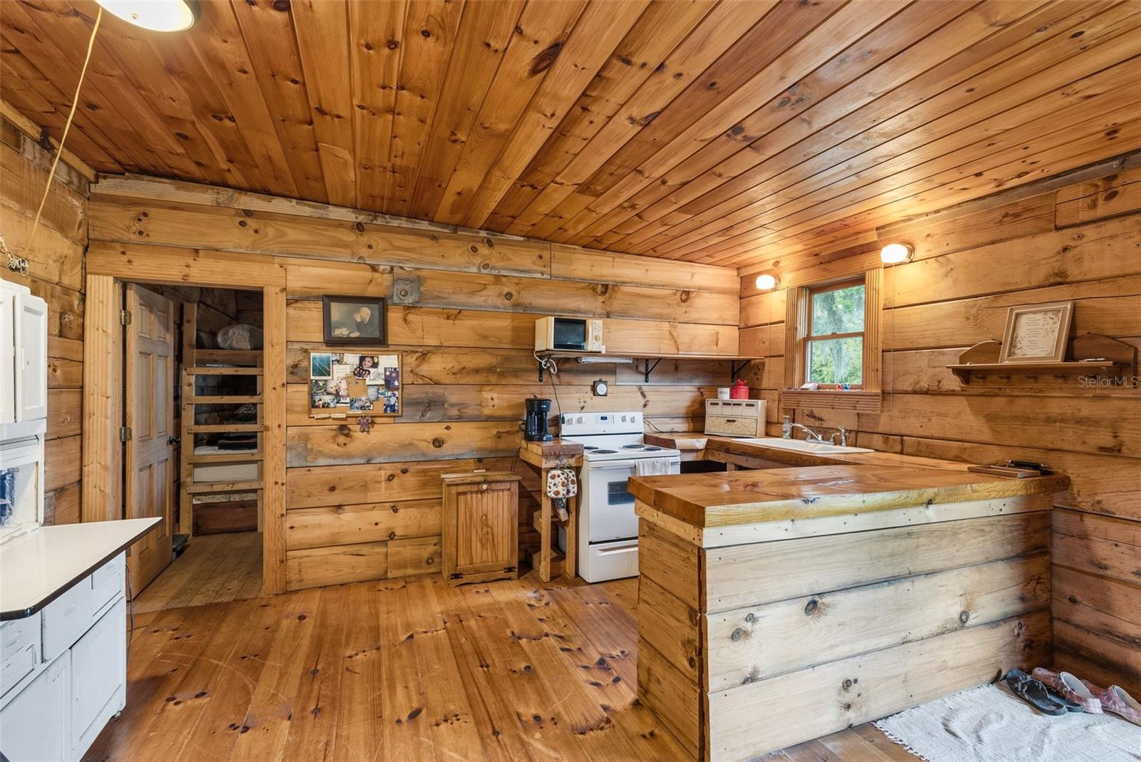 Image 37 of 42 For 3591 Canoe Creek Road