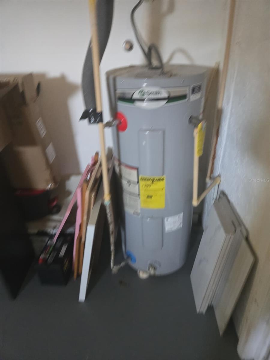 Image 22 of 32 For 1805 Coral Point Drive