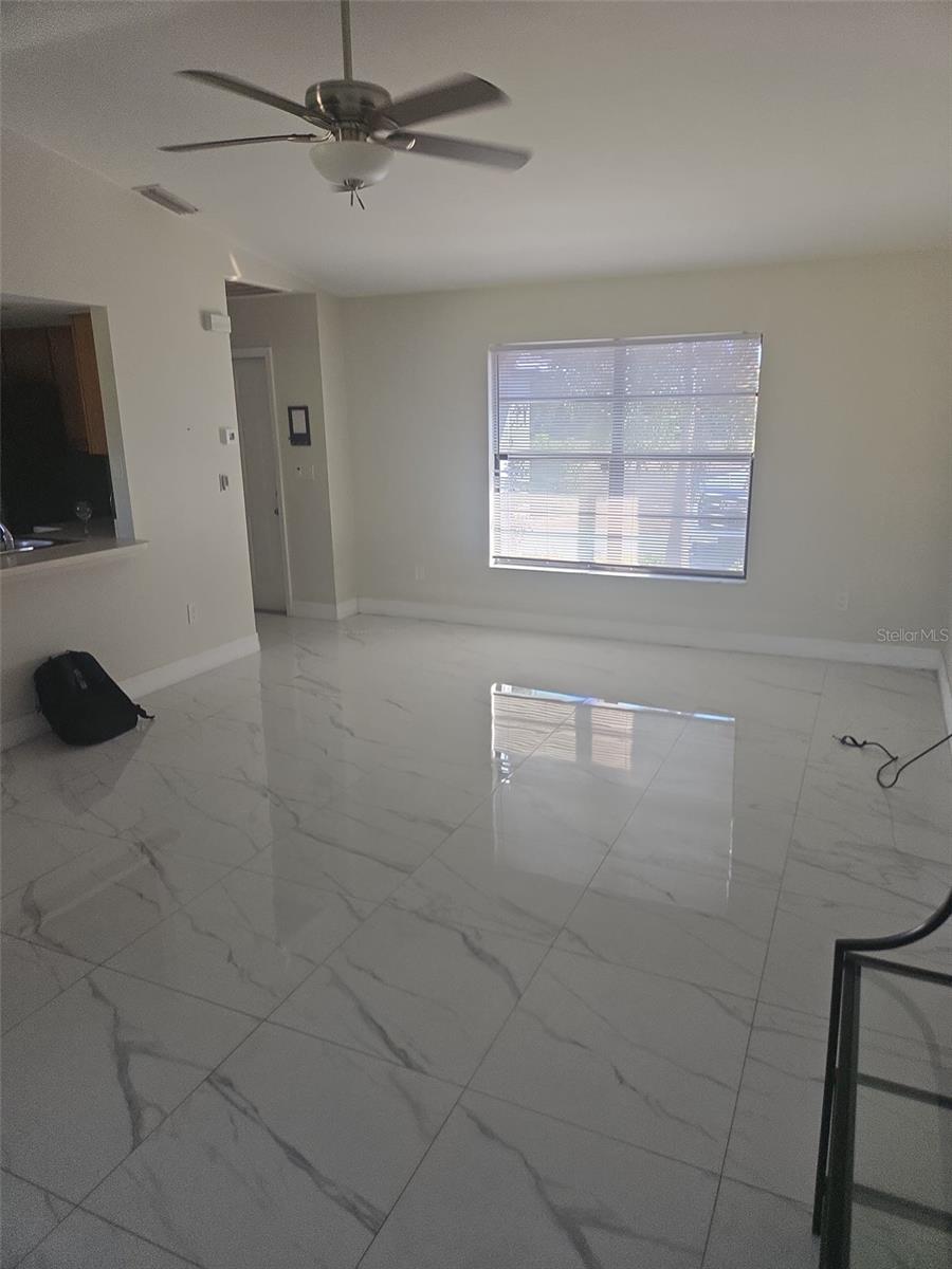 Image 3 of 32 For 1805 Coral Point Drive