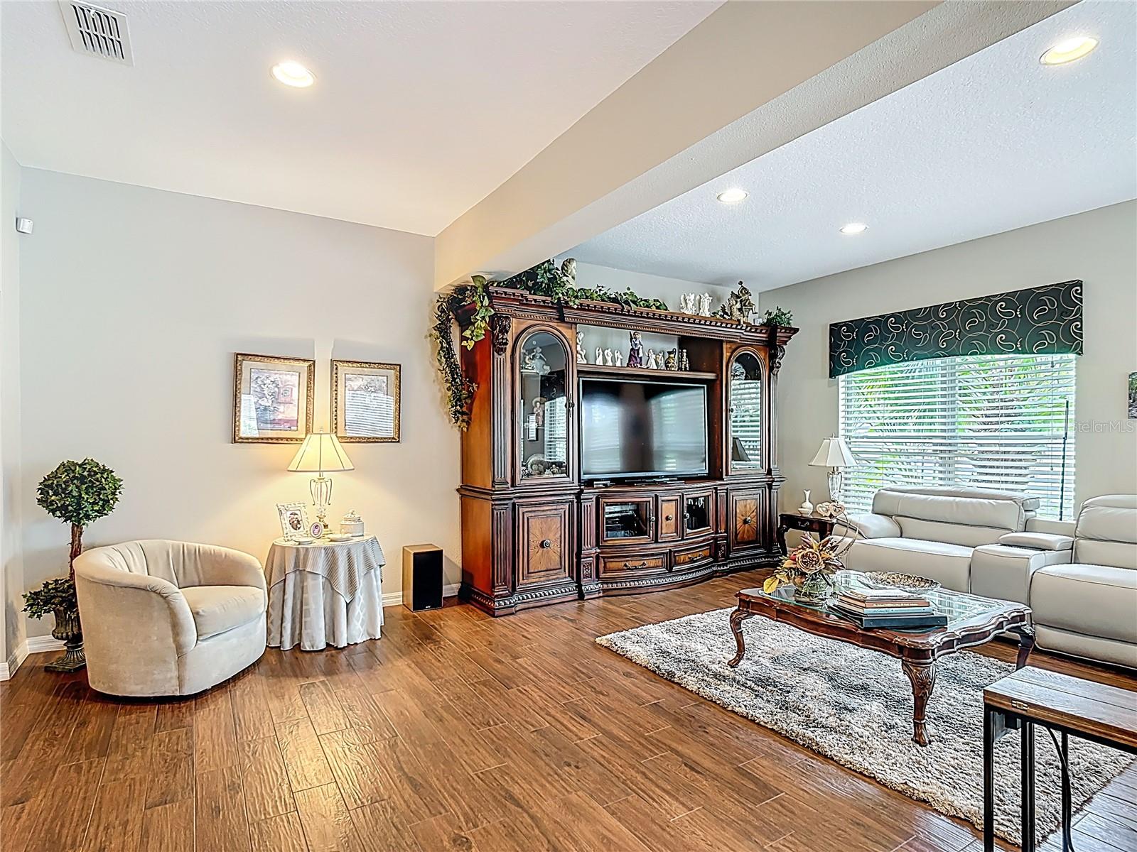 Image 31 of 100 For 352 Hamrick Drive