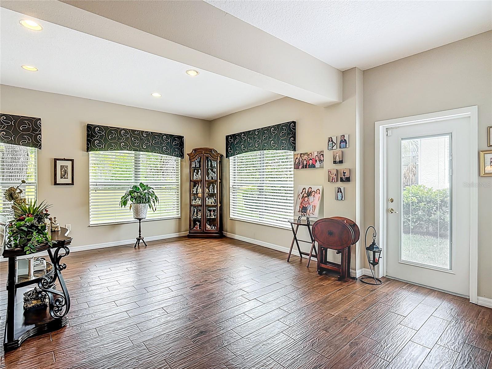 Image 34 of 100 For 352 Hamrick Drive