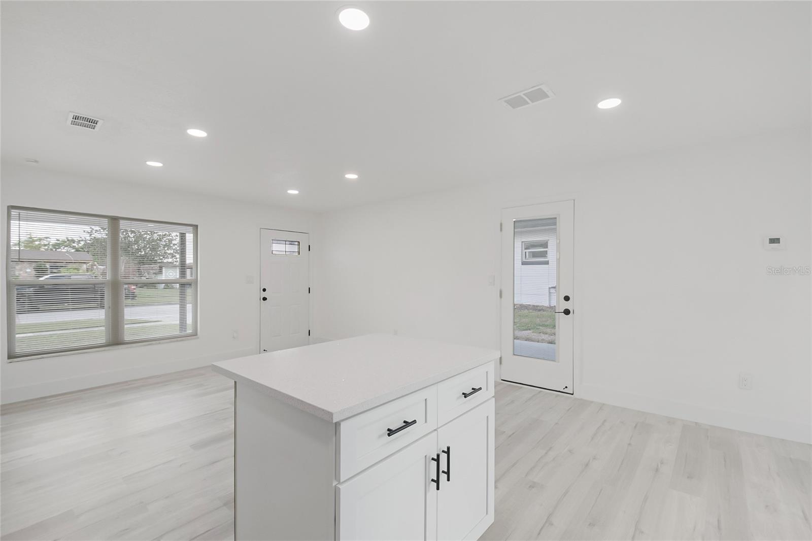 Image 17 of 37 For 3307 Mahalia Place