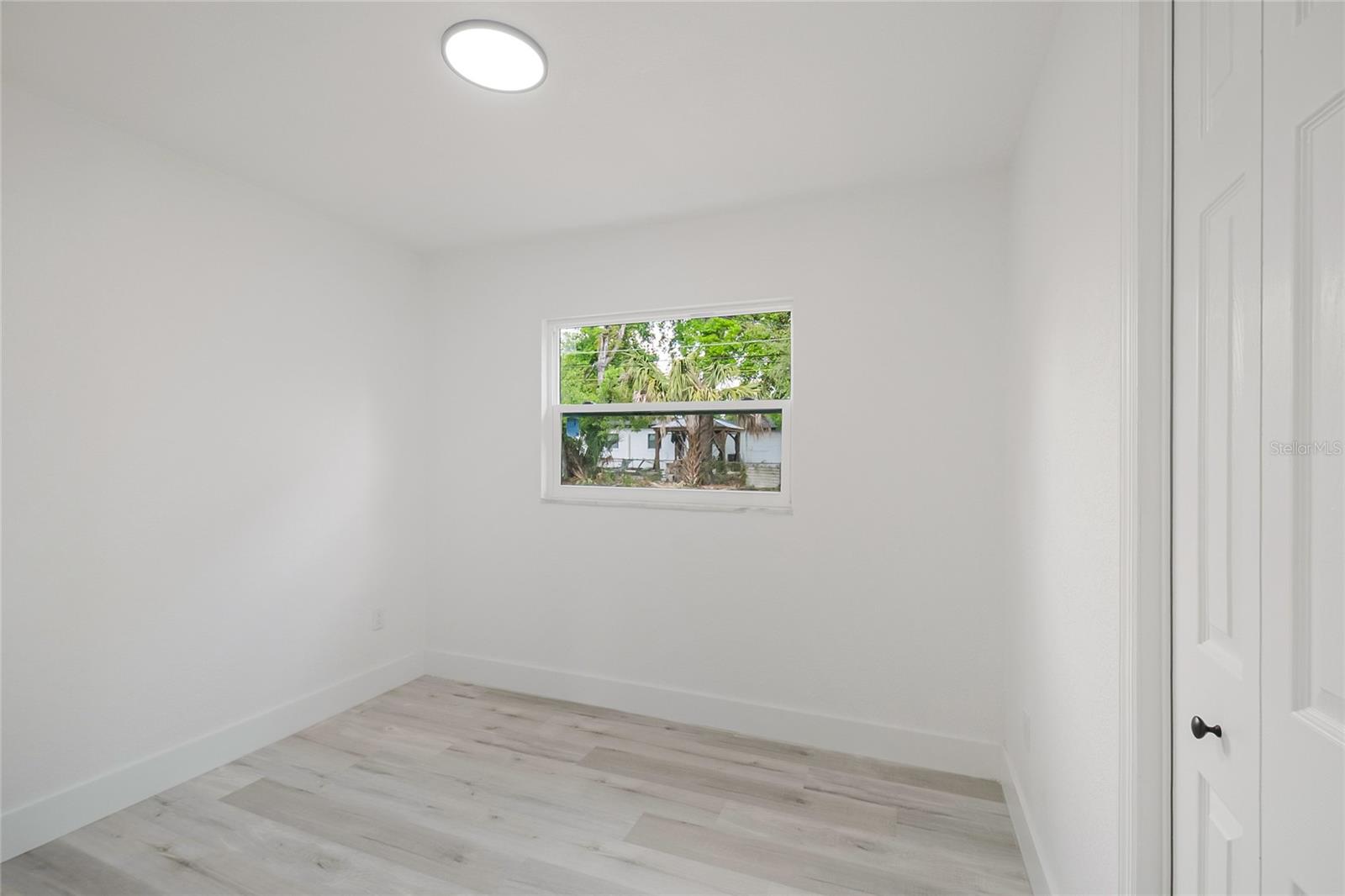 Image 22 of 37 For 3307 Mahalia Place