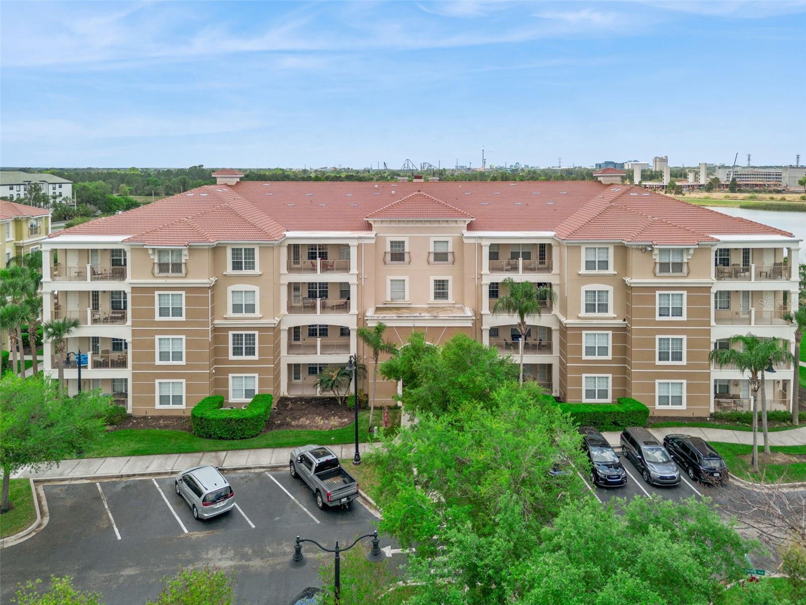 Image 29 of 52 For 4816 Cayview Avenue 201