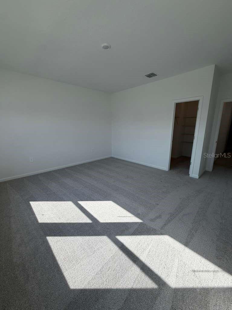 Image 30 of 47 For 5195 Loyalty Drive