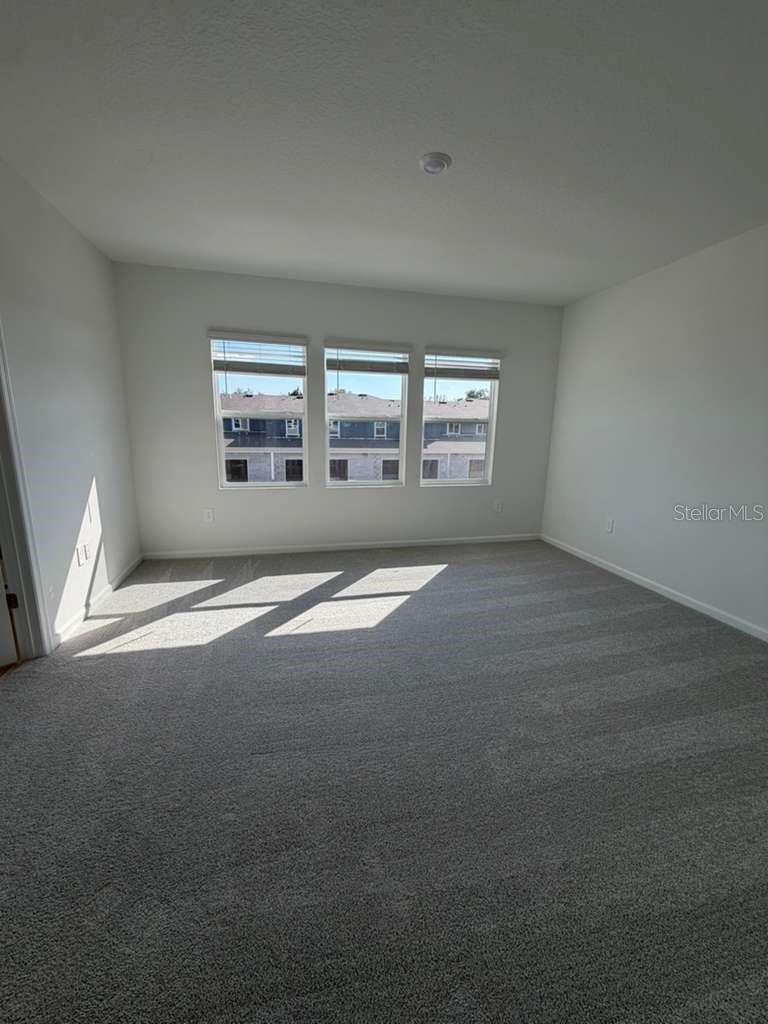 Image 33 of 47 For 5195 Loyalty Drive