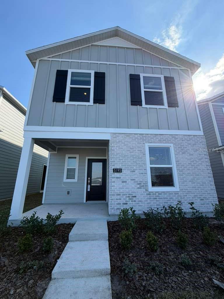 Image 4 of 47 For 5195 Loyalty Drive