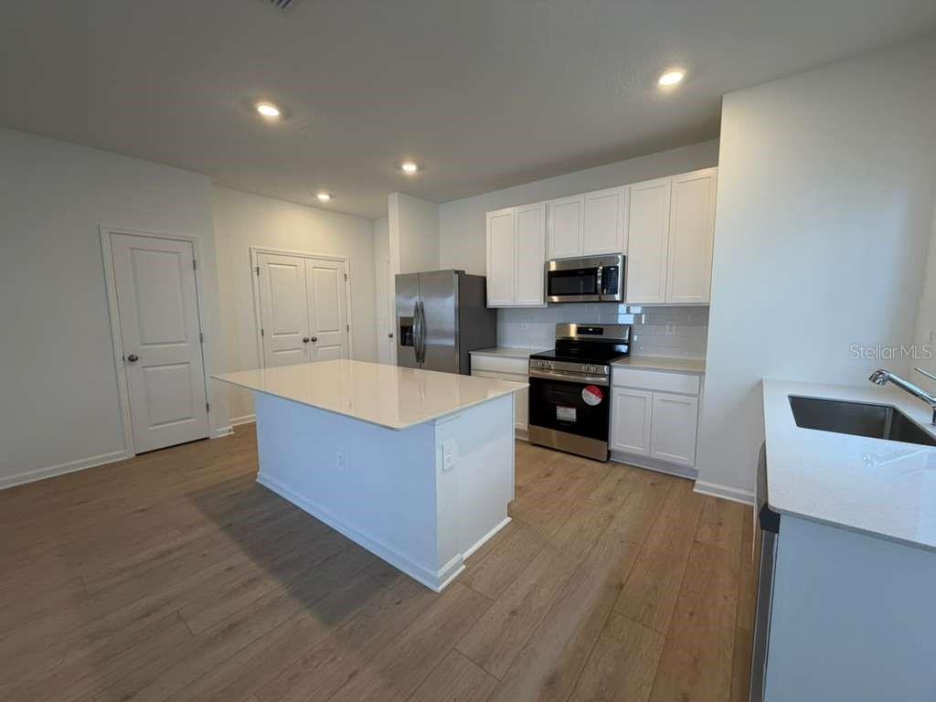 Image 44 of 47 For 5195 Loyalty Drive