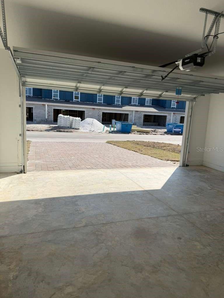 Image 9 of 47 For 5195 Loyalty Drive