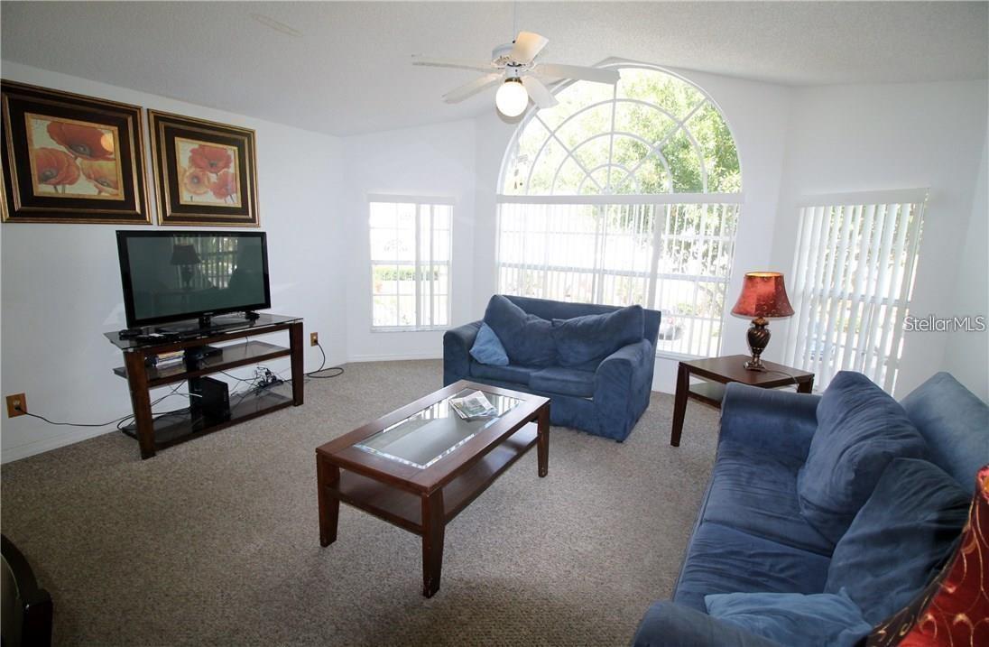 Image 3 of 17 For 5004 Laguna Bay Circle 54