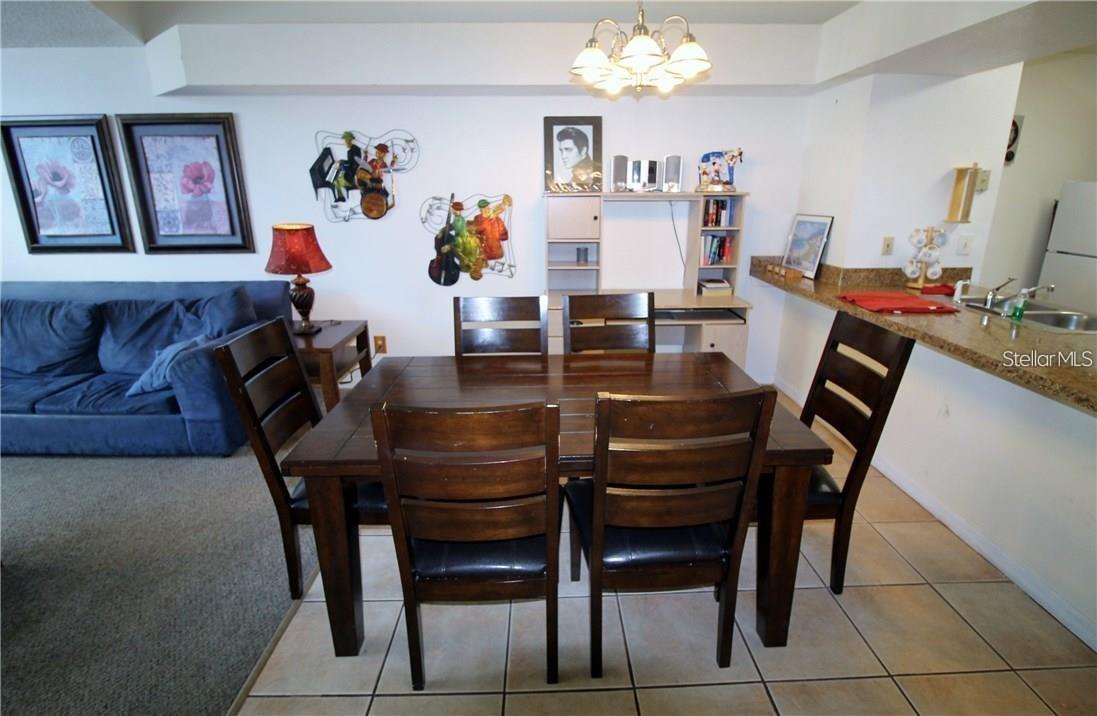 Image 4 of 17 For 5004 Laguna Bay Circle 54