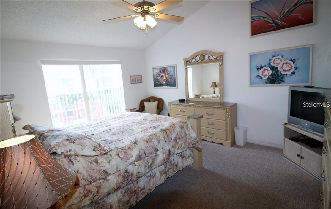 Image 8 of 17 For 5004 Laguna Bay Circle 54
