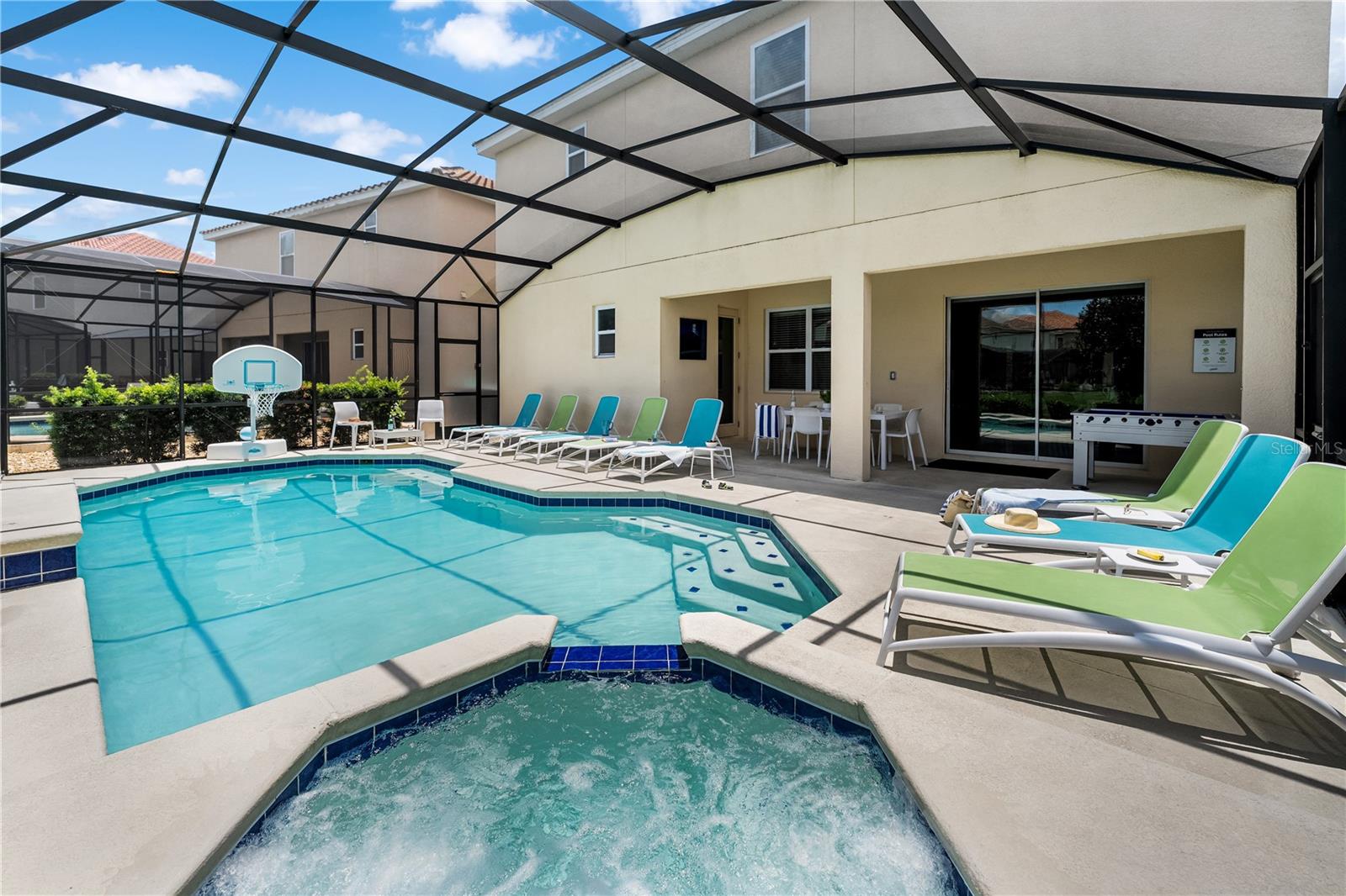 Image 12 of 35 For 8009 Oak Shadow Court