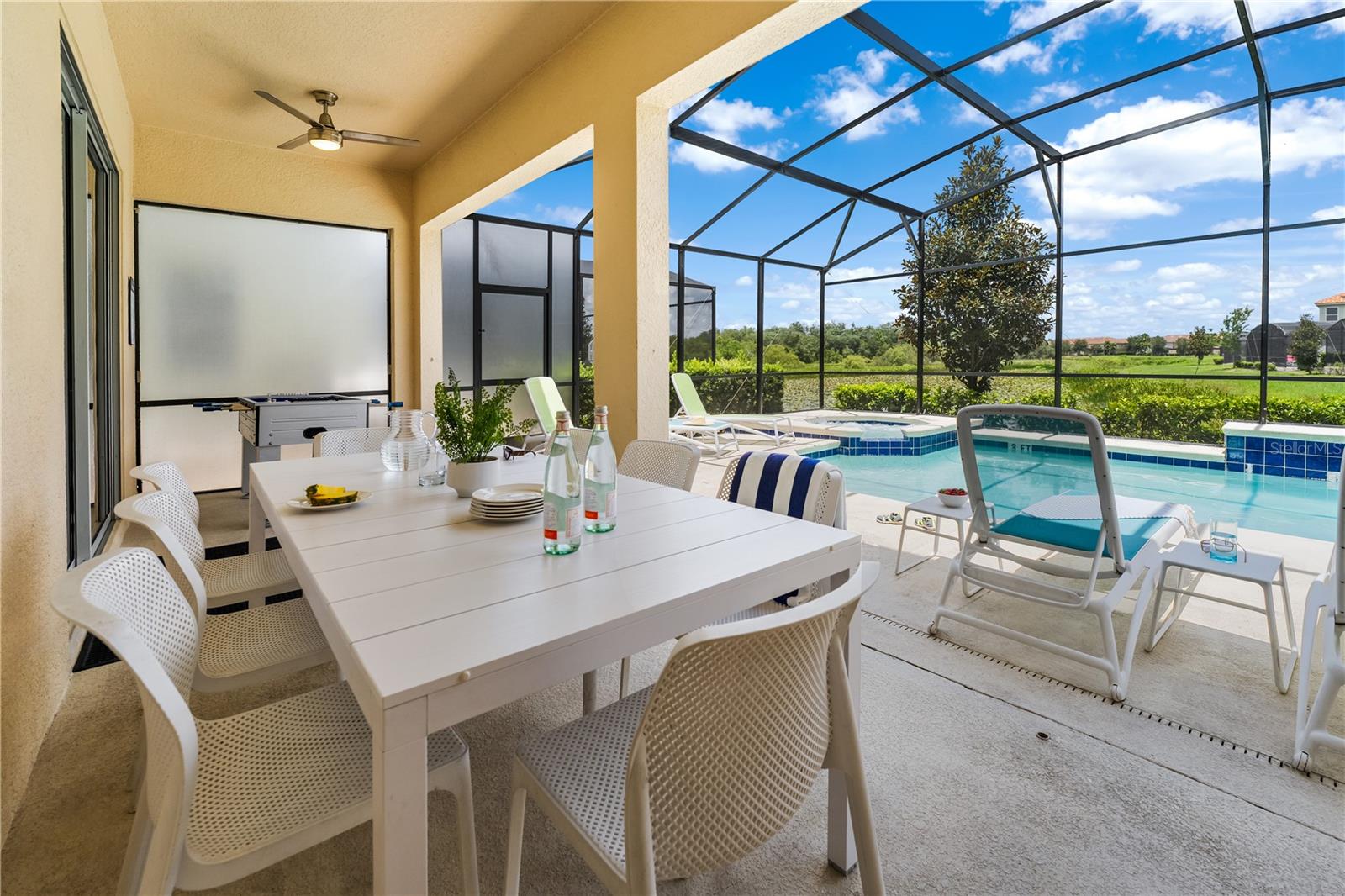 Image 13 of 35 For 8009 Oak Shadow Court