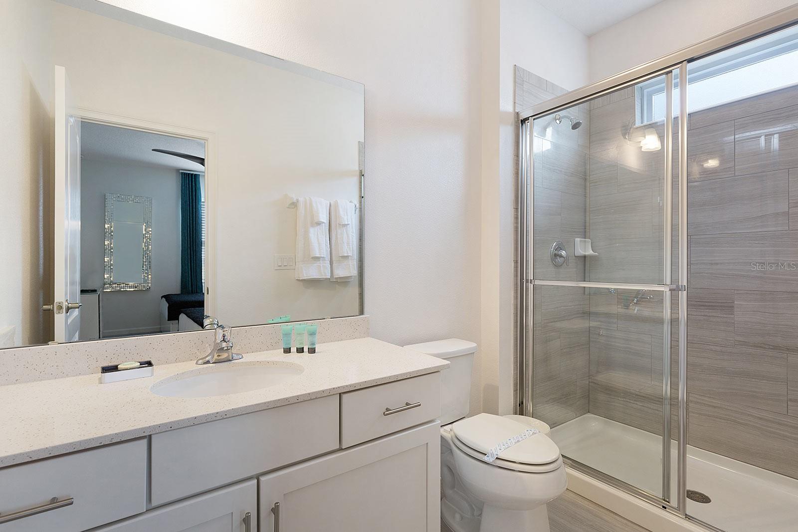 Image 27 of 35 For 8009 Oak Shadow Court