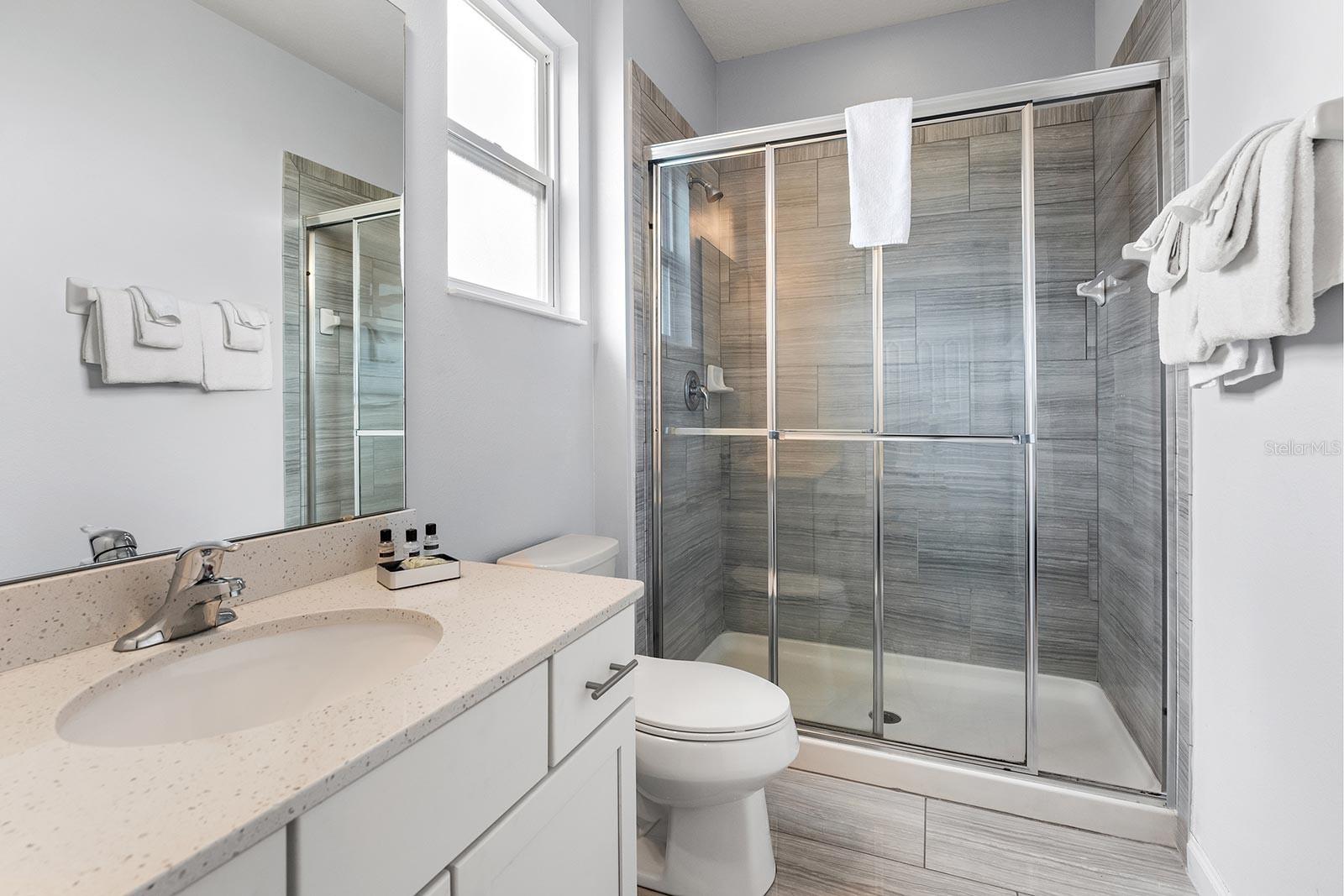 Image 31 of 35 For 8009 Oak Shadow Court