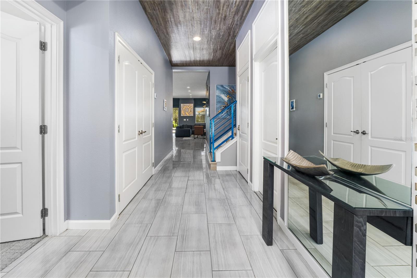 Image 4 of 35 For 8009 Oak Shadow Court