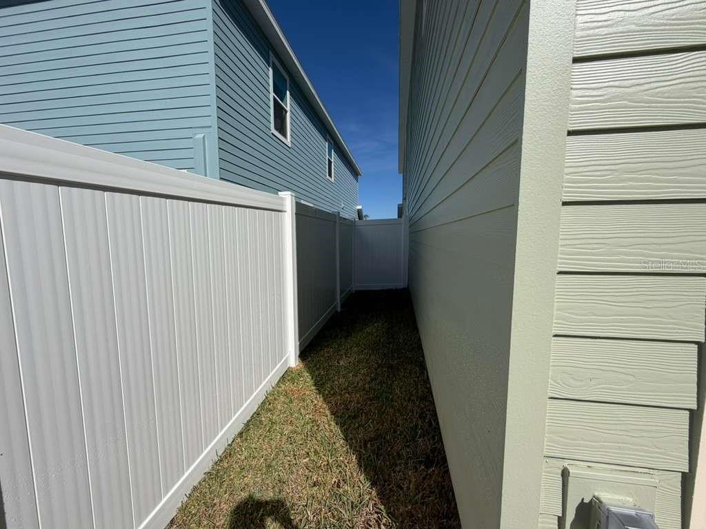 Image 17 of 20 For 7194 91st Ln