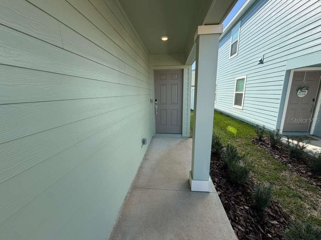 Image 2 of 20 For 7194 91st Ln