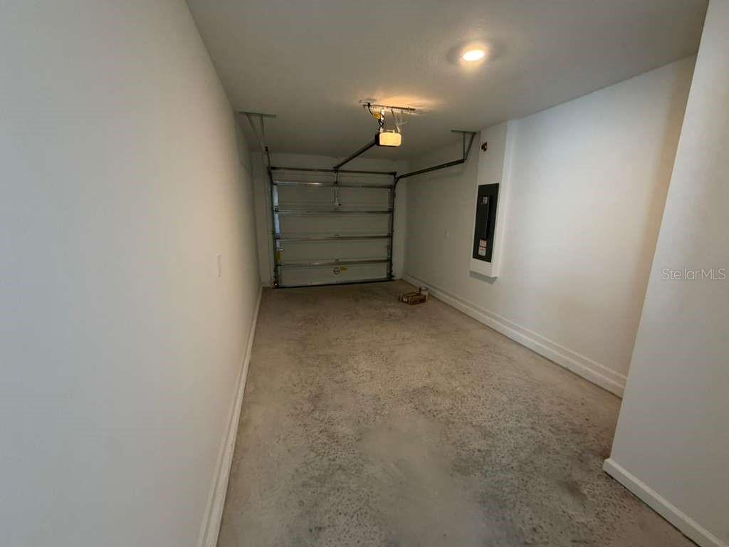 Image 3 of 20 For 7194 91st Ln