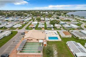 Image 3 of 40 For 6617 Westchester Drive Ne