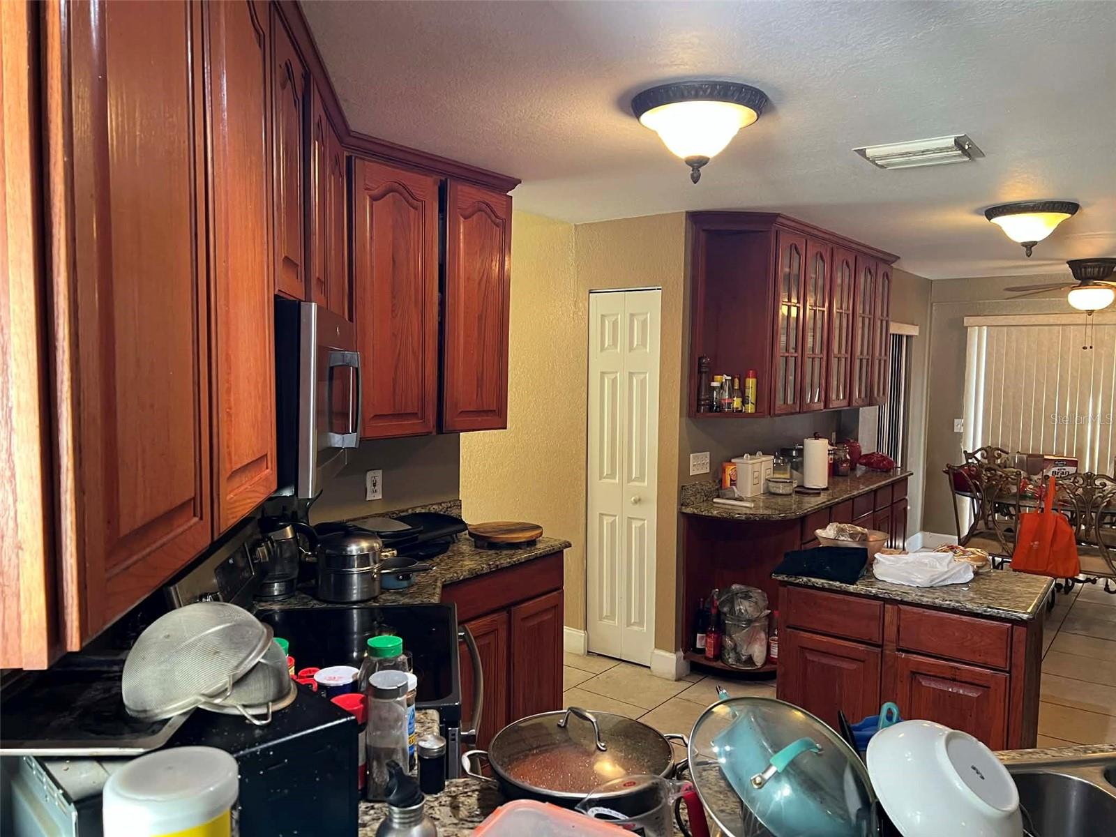 Image 5 of 17 For 123 Sunwood Court