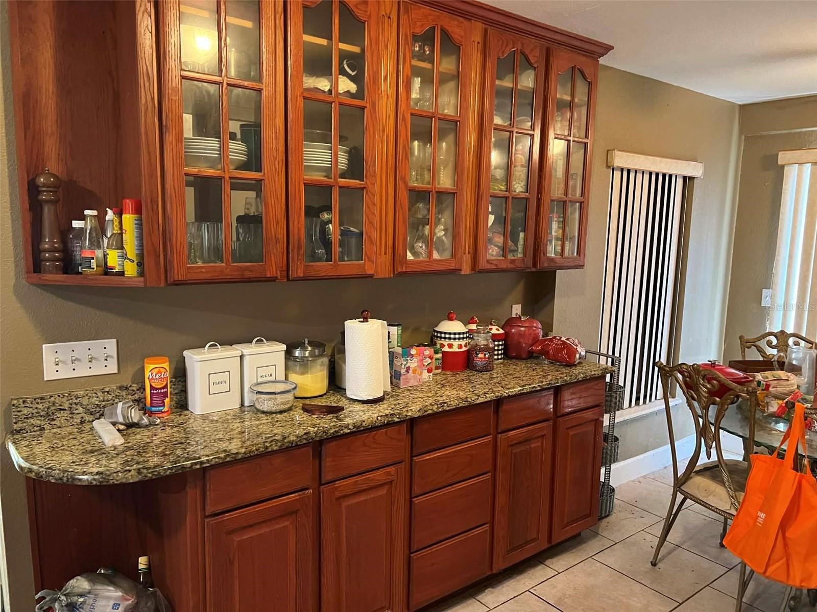 Image 7 of 17 For 123 Sunwood Court