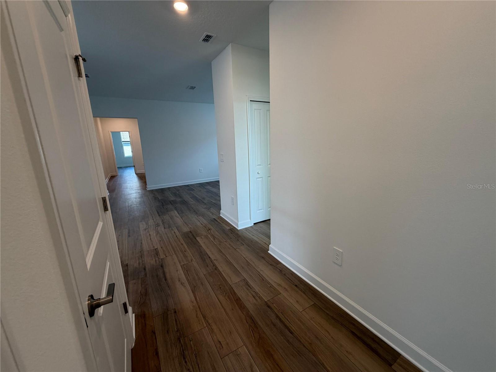 Image 16 of 31 For 7867 Poplin Street