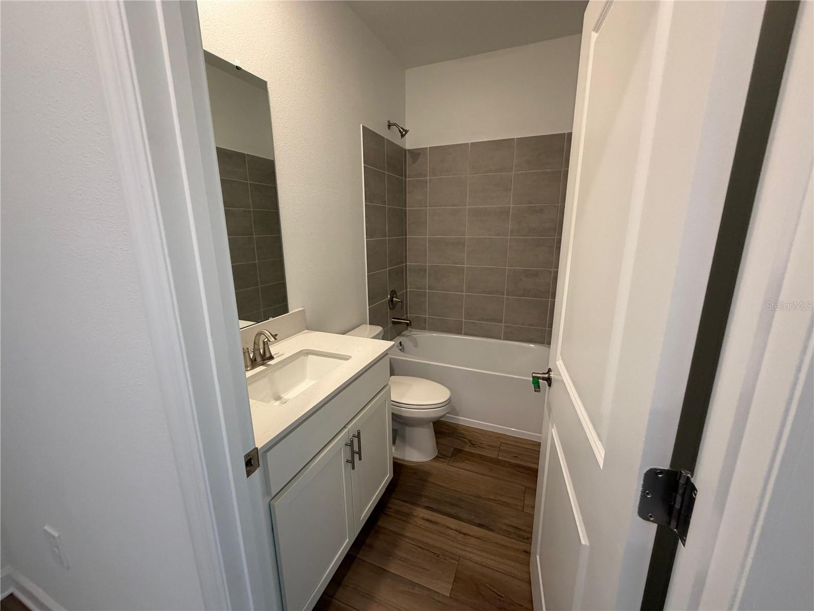 Image 2 of 31 For 7867 Poplin Street