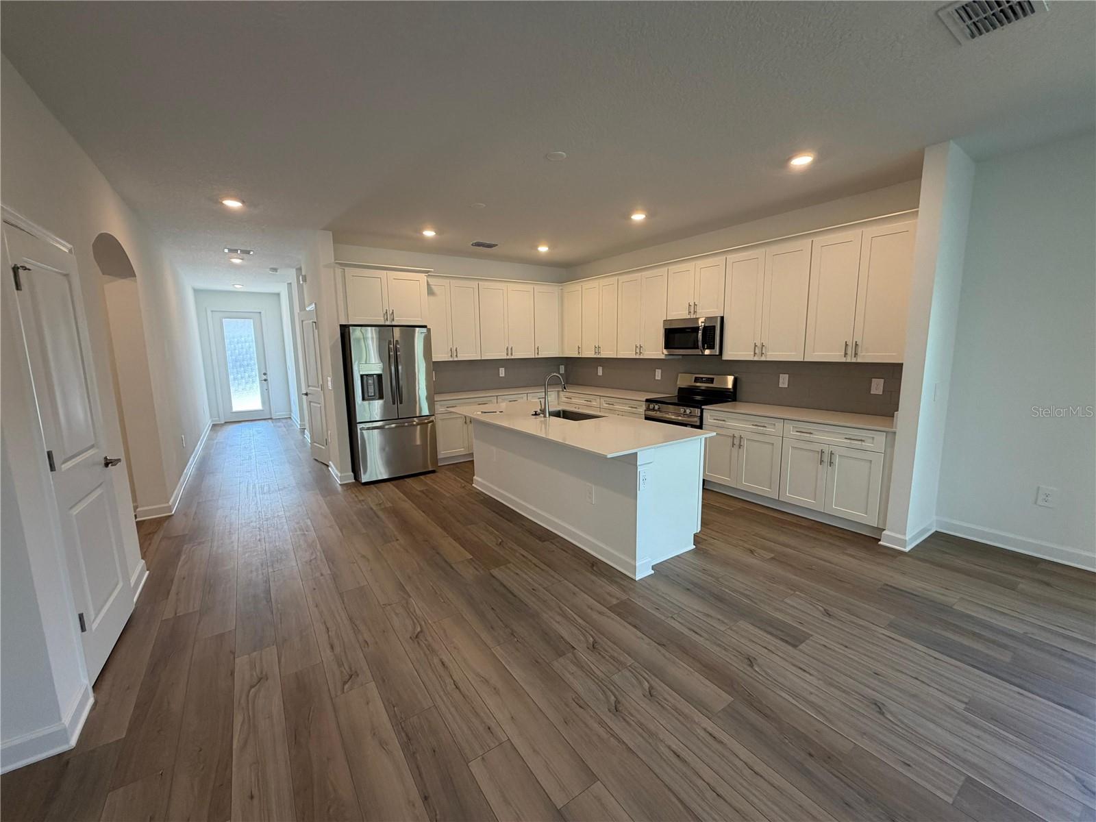 Image 23 of 31 For 7867 Poplin Street