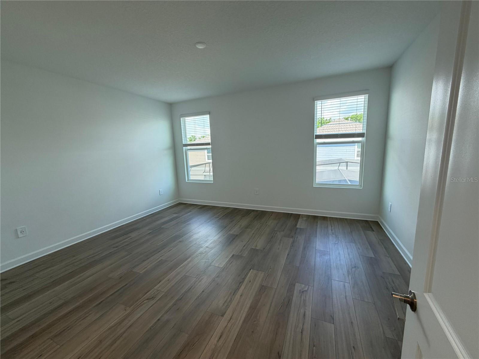 Image 9 of 31 For 7867 Poplin Street